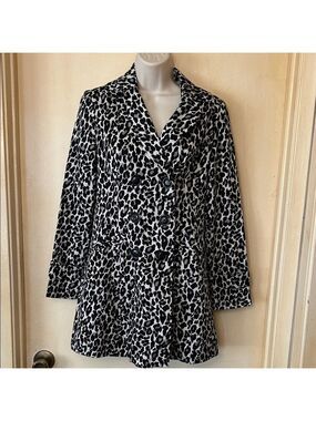 Forever 21 Black Gray and White Animal Print Trench Coat size S